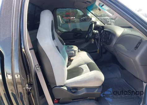 2002 Ford F-150 Lightning z USA, uszkodzony, nr VIN 2FTZF07392CA61316